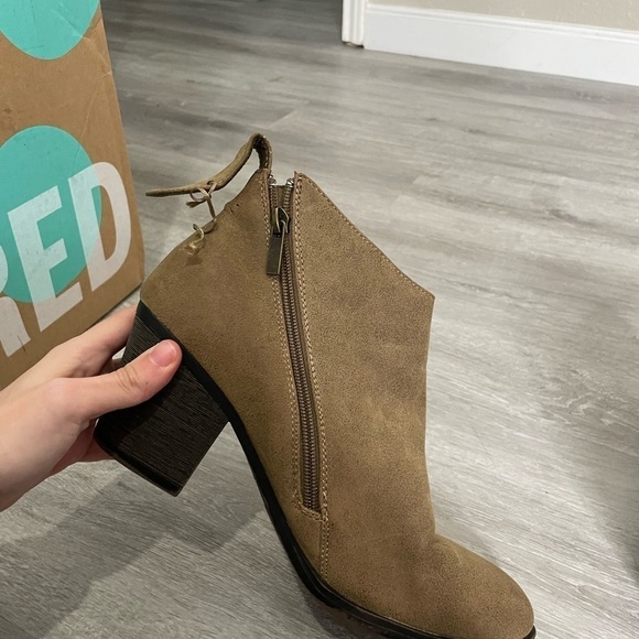 JC Brown Booties Double Zip 10 - Picture 8 of 9